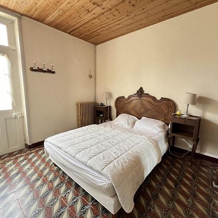 Maison Typique 30 S Proche Plage サン・ジル・クロワ・ド・ヴィ エクステリア 写真